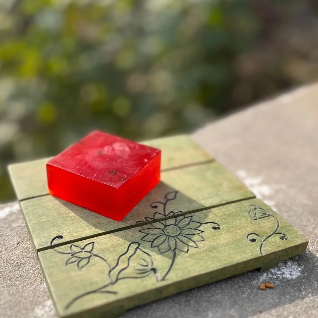 Red Wine & Apricot Oil Herbal Soap – Handcrafted Anti-Aging Bathing Bar for Radiant & Smooth Skin | Tlcforyou